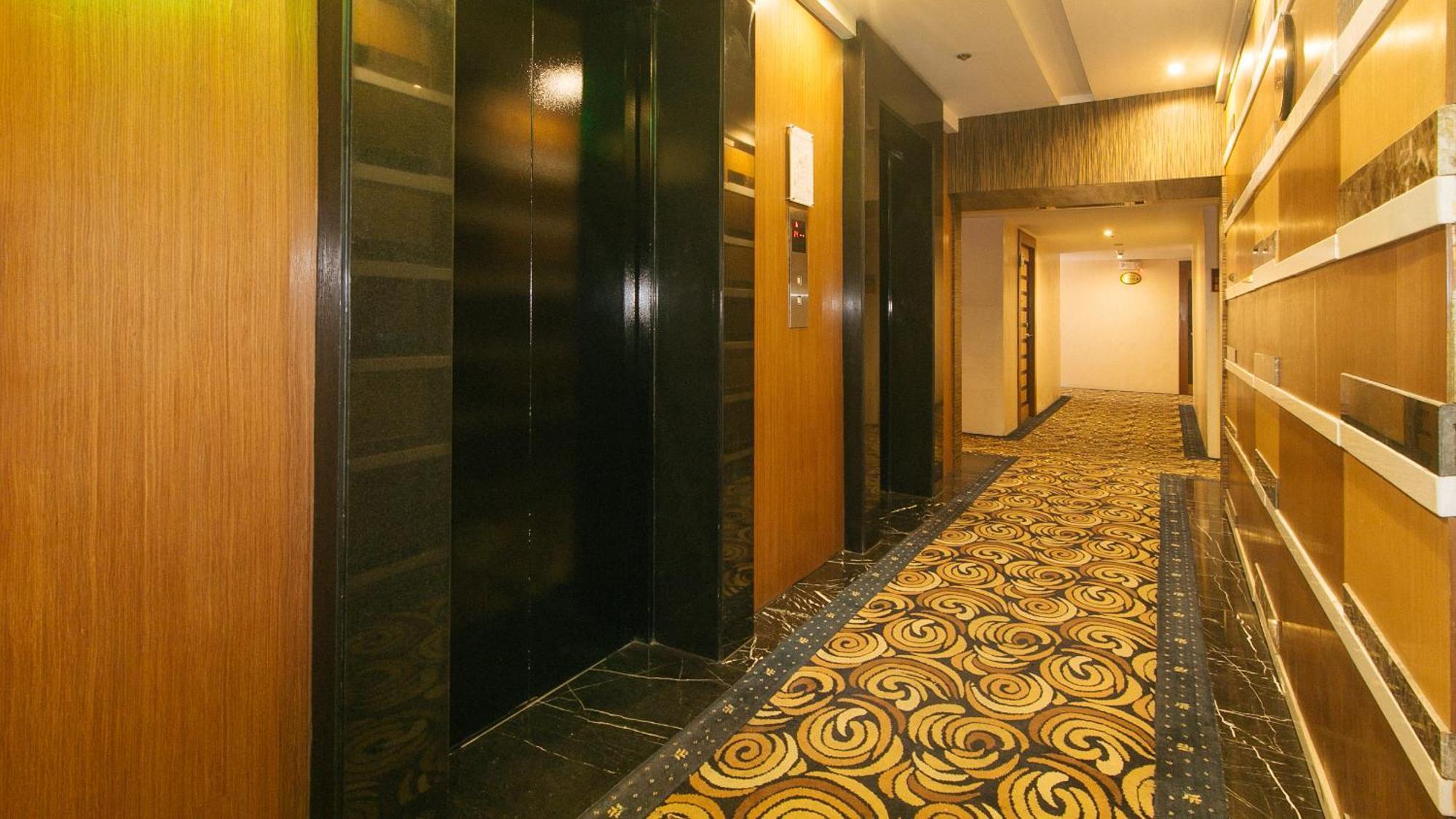 Torre Venezia Suites Quezon City Exterior foto