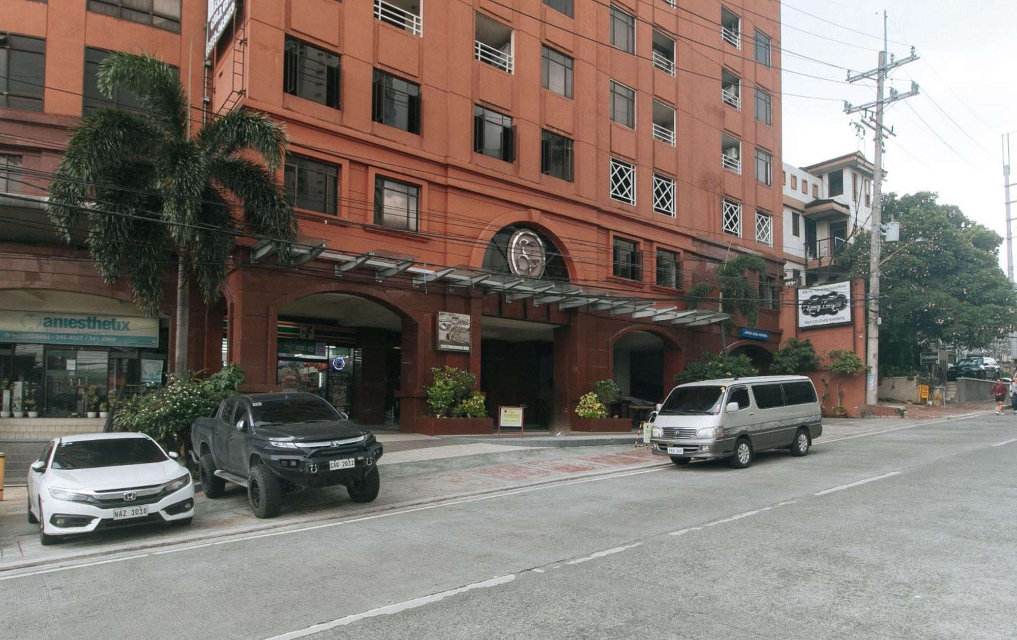 Torre Venezia Suites Quezon City Exterior foto